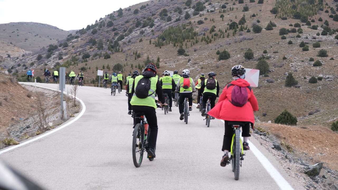 Konya’da bisikletçiler tarihe ve doğaya doğru pedal çevirdi 6